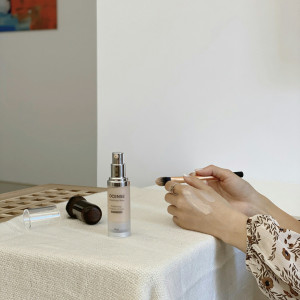 OCENSE   KEM LÓT TRẮNG SÁNG DA NƯỚC BIỂN SÂU 30ML